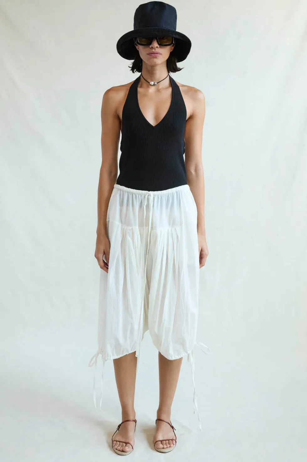 Million Pleats Fisherman Shorts Natural
