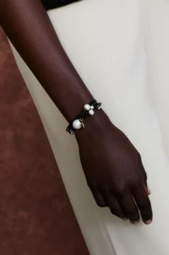 Strata Pearl Bracelet Gold