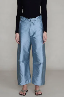 Techno Taffeta Barrel Pant Bath Blue