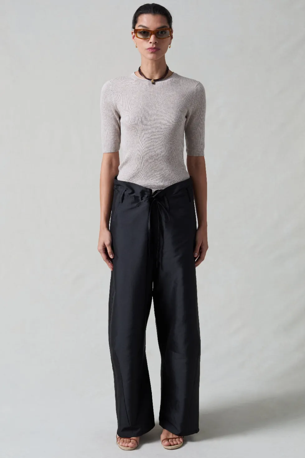 Techno Taffeta Barrel Pant Black